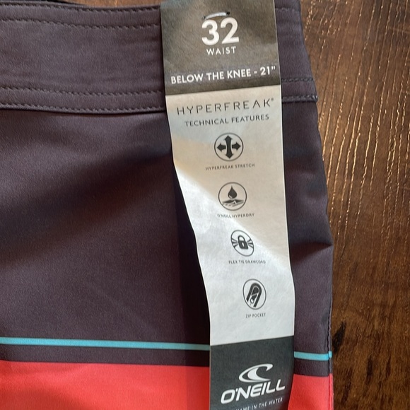 O’Neill Hyperfreak Heat Stripe 21” Board Shorts - Picture 6 of 15